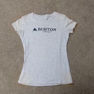 Burton Chicago Tshirt Size Small